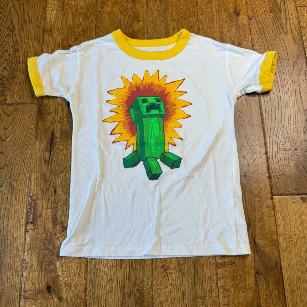 Lot of 10 Boys Summer Clothing Sz 6-7 Shirts, Shorts SONIC Spongebob Minecraft